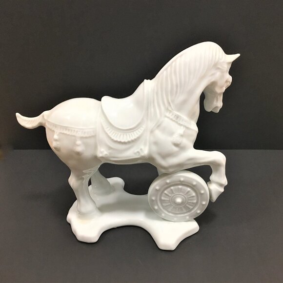 Collectible Chinese White Ceramic Horse Statue Handmade - Picture 3 of 11